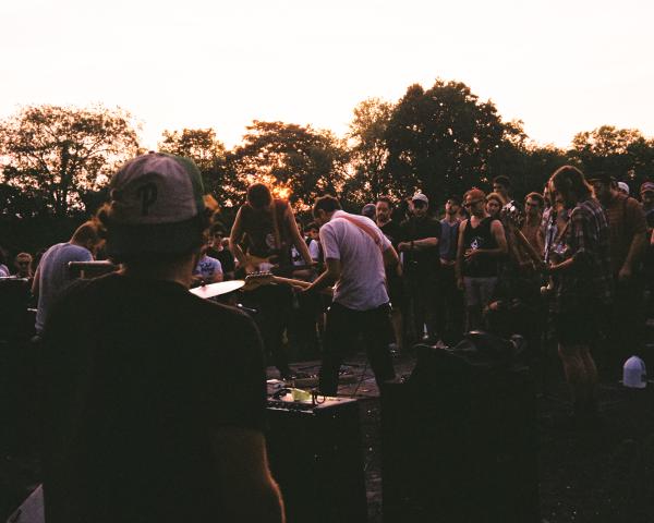 Shot with an Olympus 35RC on Kodak Gold 200.