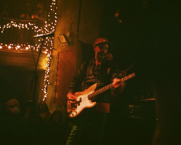 Algernon Cadwallader photographd by Scott Troyan in December 2022 at Johnny Brenda's.